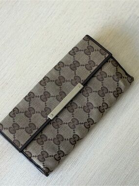 Vintage Gucci GG Canvas Continental Wallet